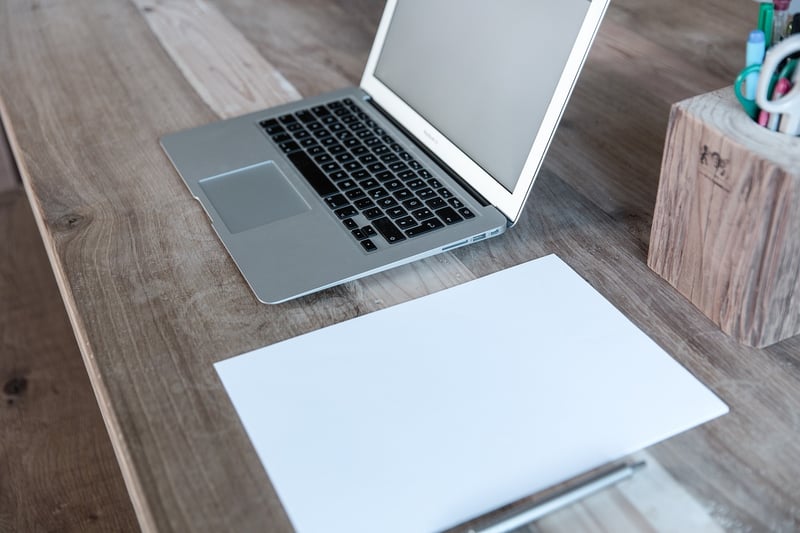 UX/UI Design Laptop